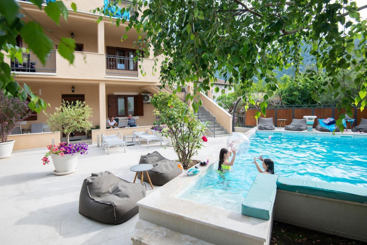 Apartments Kiki Kotor Kültér fotó